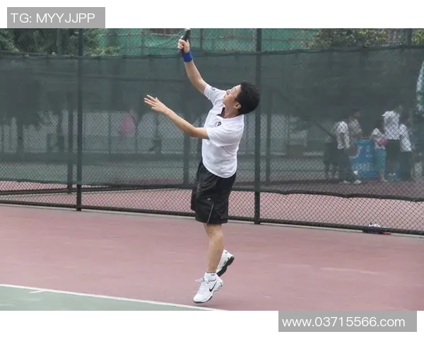 专访杨伟:探寻网球背后的成功秘诀与成长之路 专访杨伟:探寻网球背后的成功秘诀与成长之路